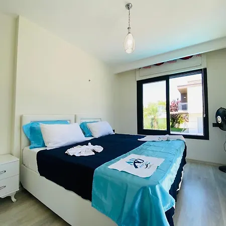Kusadasi'nda Muhtesem Havuzlu Miray A 12 A7 B4 B10 فيلة كوشاداسيه